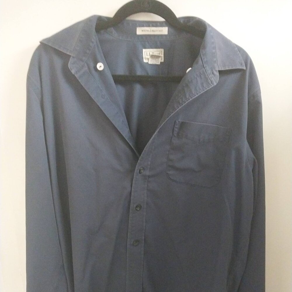 LL Bean Men's Large Long-Sleeve Wrinkle-Resistant Button-Down Shirt  Blue